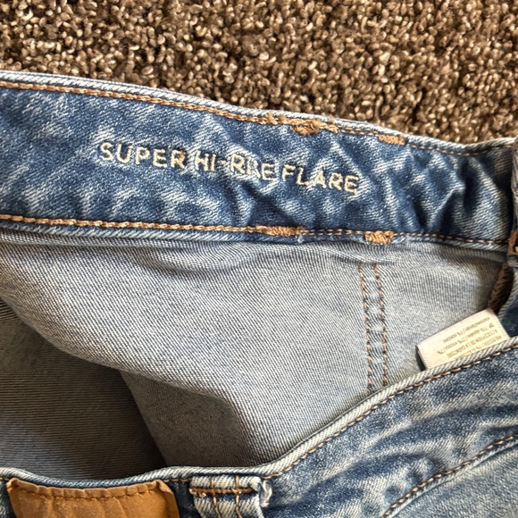 American Eagle Outfitters Denim super high-rise Flare Jeans - Picture 3 of 7